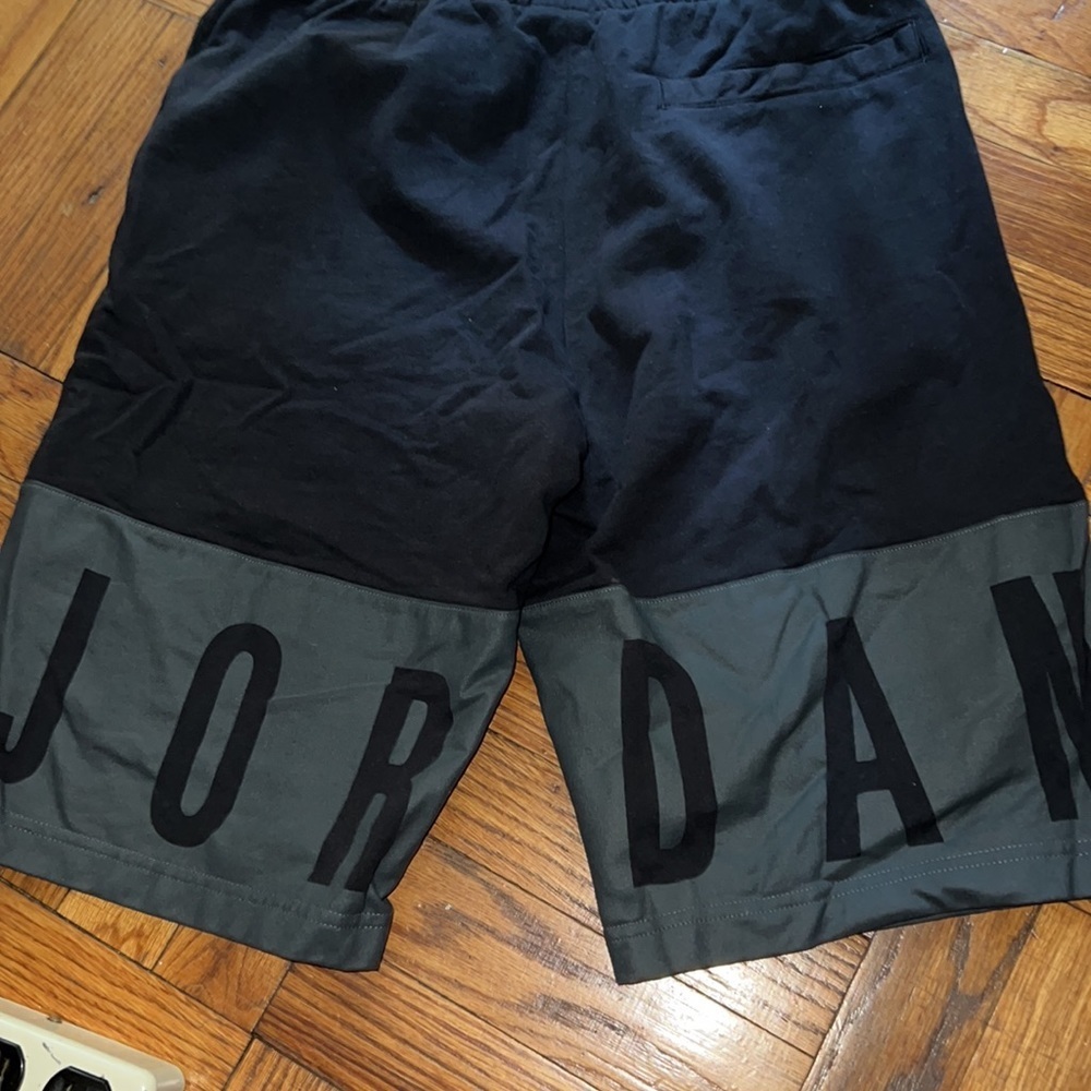 Jordan black and gray shorts size: M - Picture 7 of 7